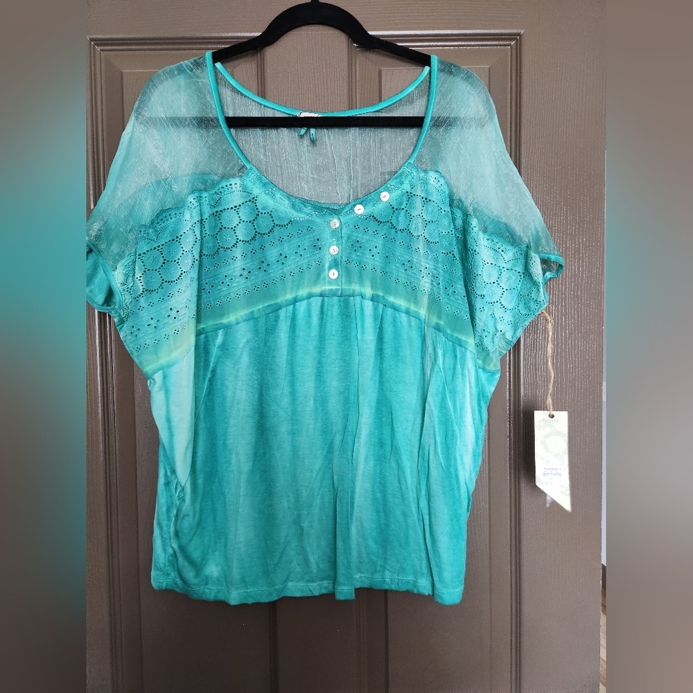 NWT Buckle Top